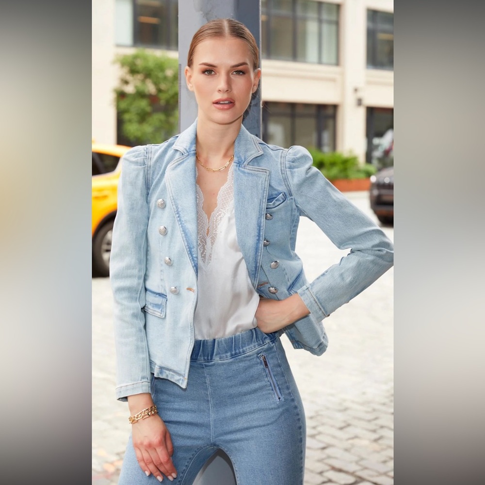 Generation Love Sutton Double Breasted Button Front Light Denim Jacket. Size XS